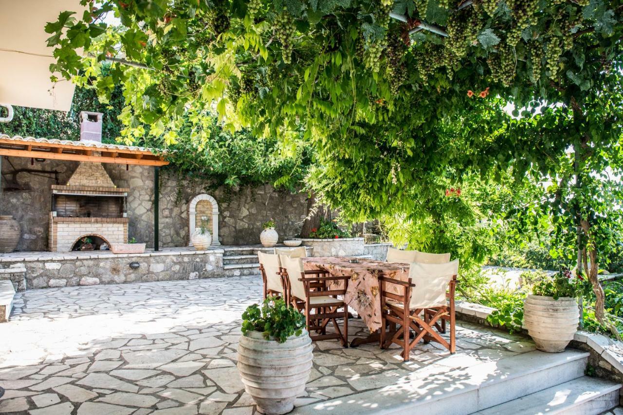 Villa Ilias Pinakokhorion Екстериор снимка